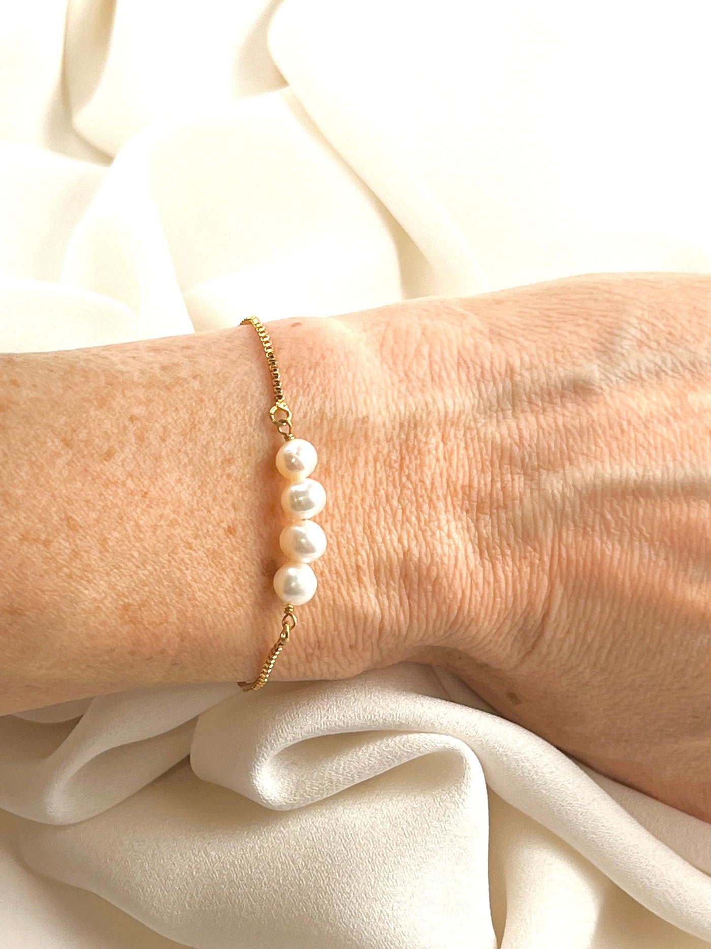 Gold Freshwater Pearl Adjustable Bolo Style Bracelet